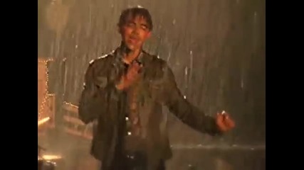 Jonas Brothers - Summer Rain Music Video 