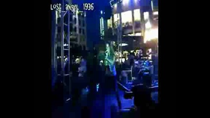 Ashley Tisdale - Masquerade - Концерт at The Americana at Brand