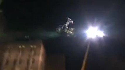 Red Bull X - Fighters Crazy Tricks 