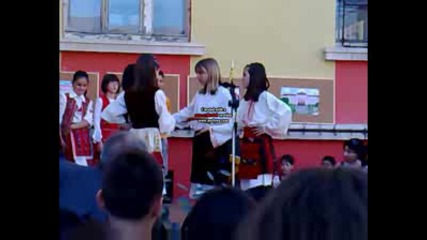 Mira Tomsan pee i tancuva.avi
