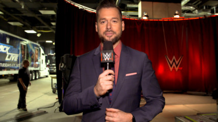 Every SmackDown LIVE Superstar is backstage at Raw tonight: WWE.com Exclusive, April 16, 2018
