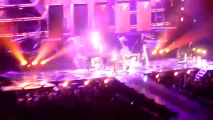 Britney Spears - Drop Dead Beautiful / на живо от Атланта 17.07.2011 / ( Femme Fatale Tour )
