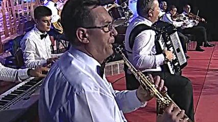 Zijo I Semira Kasumovic - Ovakva Ljubav Nigdje Ne Postoji - Festival Narodne Muzike Bihac 2016