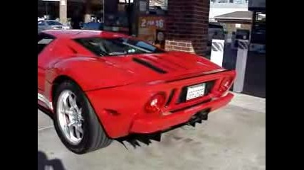 Red Ford Gt