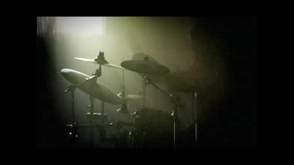 Free Spirit - Heroes Dont Cry