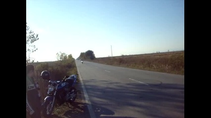 Buzana с наи - бързата Yamaha R6