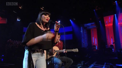 Jessie J - Price Tag ( Jools Holland Live )