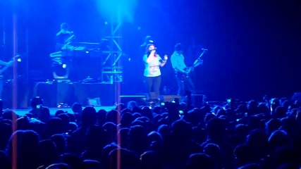 Kelly Clarkson Impossible Live Echo Arena, Liverpool February 2010 