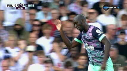 Fulham vs. Brentford - 1st Half Highlights