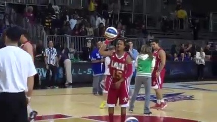 Джъстин на тренировките на Nba all calebrities