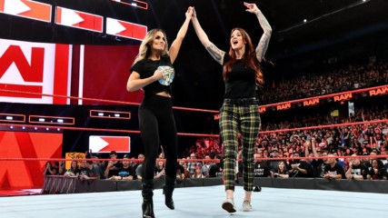 Trish Stratus reveals her Evolution tag team partner: Wal3ooha, 11 October, 2018