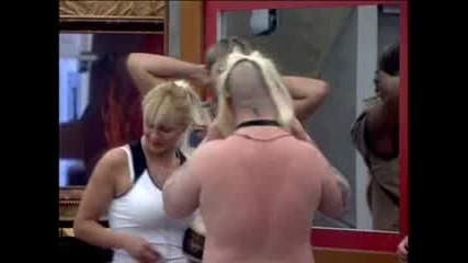 Рок звездата Веселин ! Big Brother Family 31.03.2010 