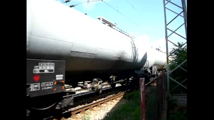 46010 пристига в Каспичан с товарен влак