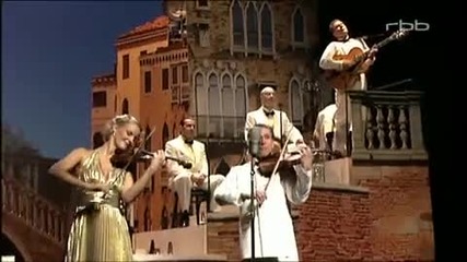 Max Raabe & Palast Orchester - Capri Fischer