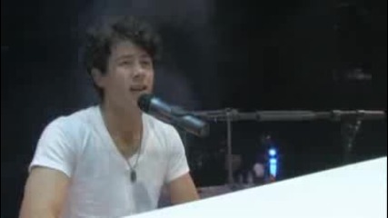 Jonas Brothers - Fly With Me - Official Music Video (hq)