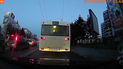 Автобус в нарушение
