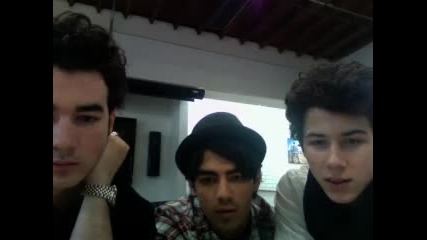 Jonas Brothers' Live Chat (2_21_09) - Part 3