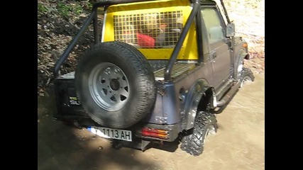 Среща Lada Niva + Сузуки Самурай 