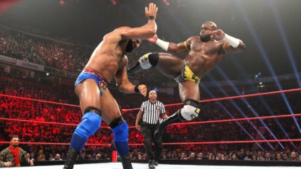 Apollo Crews vs. Jinder Mahal: Raw, Nov. 5, 2018