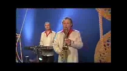 Орк. Авлигите , Мотиви 1