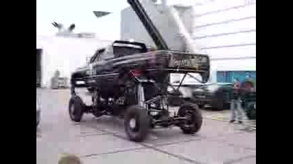 Monster Truck Или Трактор