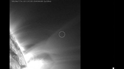 Un cometa choca contra el Sol