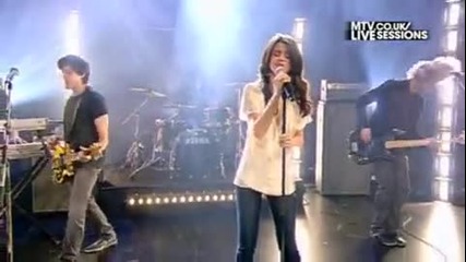 Превод! Selena Gomez - The Way I Loved You - Live Mtv Session 