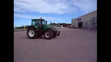 Трактор Valtra - M150