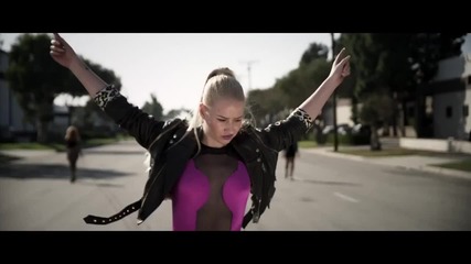 Iggy Azalea - My World *официално видео*