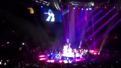 Selena Gomez - B. E. A. T. - Stars Dance Tour Vancouver