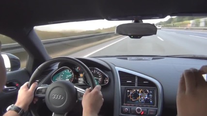 Много бързо каране по магистралата с Audi R8 V10 335 км/ч