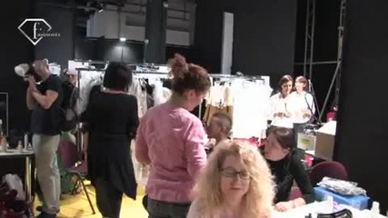 fashiontv Ftv.com - Milan Fw S S 10 - Mariella Burani - Backstage 