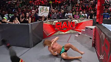 Roman Reigns sends The Usos to Raw in search of Tag Team Unification