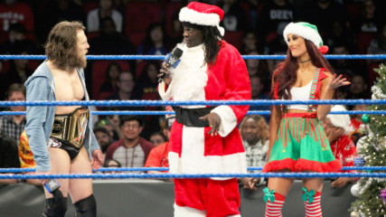 Daniel Bryan ruins Truthy Claus & CarmELFa's Christmas celebration: SmackDown LIVE, Dec. 25, 2018