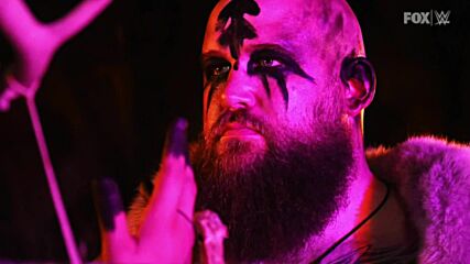 Erik & Ivar give The New Day a “Viking Funeral”: SmackDown, Aug. 19, 2022
