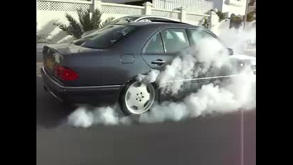 E55 Amg Burnout