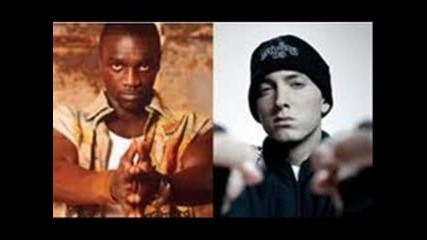 Alvin and The Chipmunks Eminem feat Akon Smack That main
