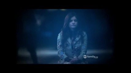 Pretty Little Liars 2x17 - Aria and Ezra Kiss in the Rain