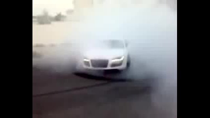 Audi R8 Drift and Burnout