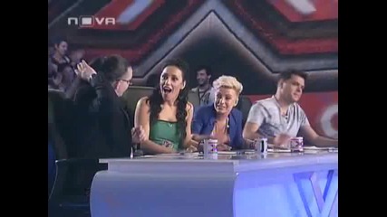 Американец пее българската песен Облаче ле Бяло в X Factor България (всички се разплакаха)