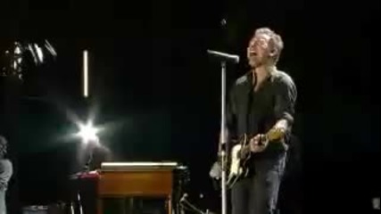 Dancing in the dark - Bruce Springsteen - live in hyde park 