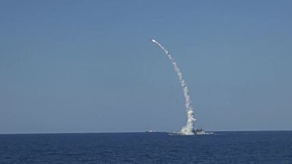 Сирия: Русия изстреля ракети "Калибр" по цели на ИД