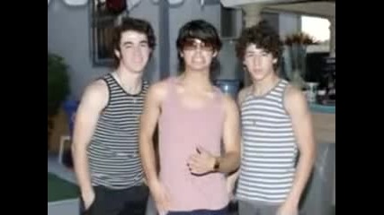 Jonas Brothers - Take a breath lyrics 