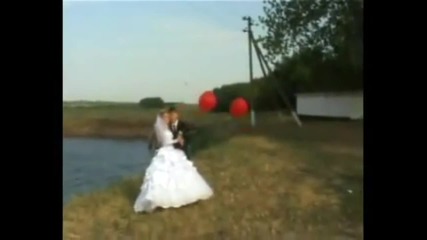 Младоженци видяха в тази случка с балони, перфектният старт в брака !