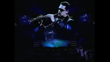 Solo Saxophone on progressive House Music