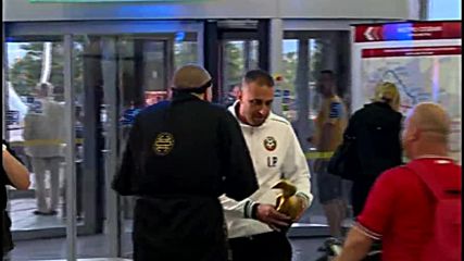 Златен скункс за Ивайло Петев след японската трагедия