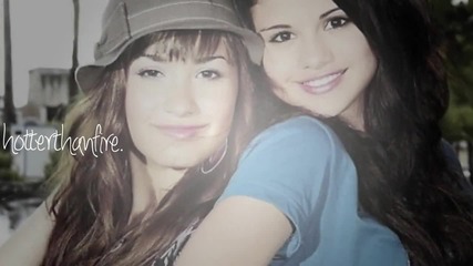 Selena&demi; friends forever.