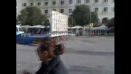 Македонско девојче во Солун