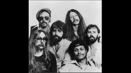 Doobie Brothers - Take Me In Your Arms