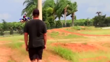 James Stewart's New Ride - Yz 250 - 2 Strokes